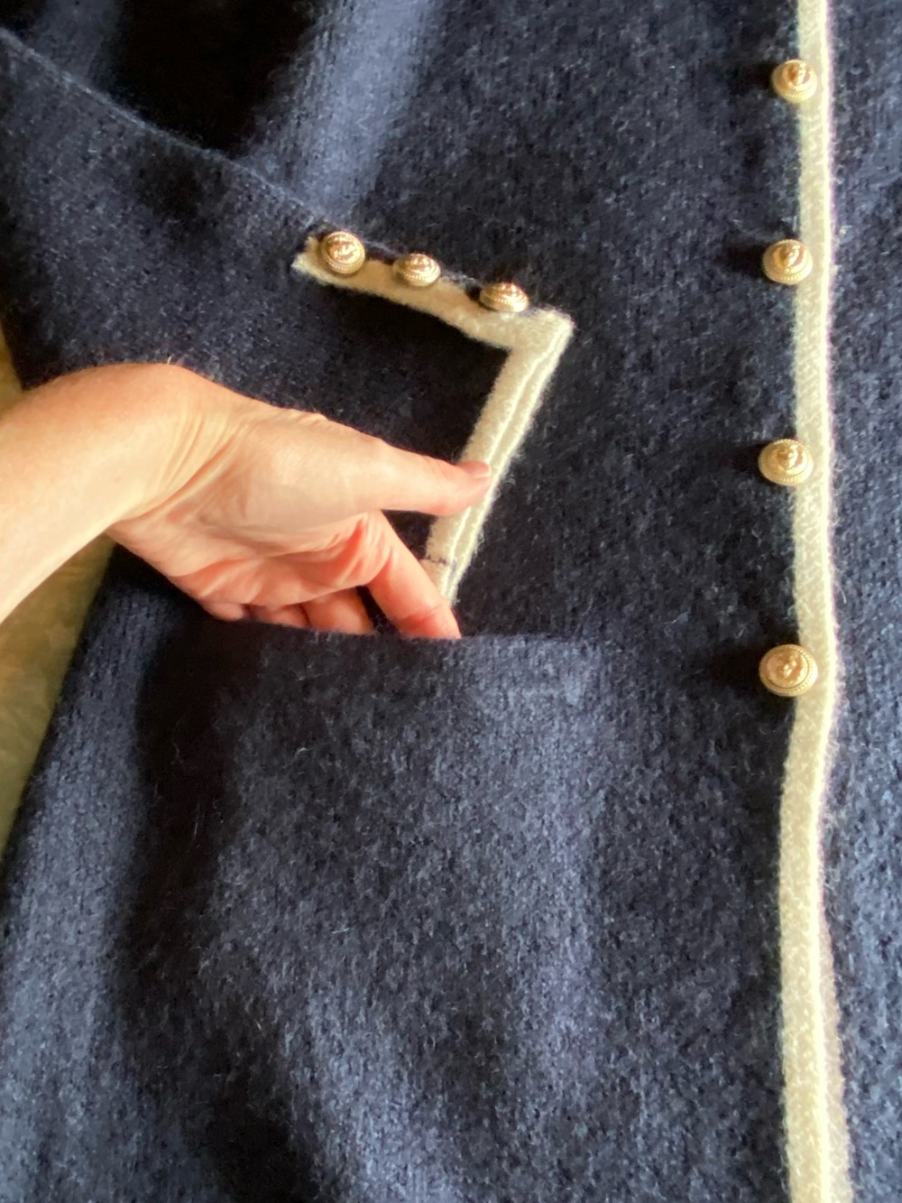 Adrienne Vittadini Navy/Cream Button Long Cardigan - Picture 10 of 15